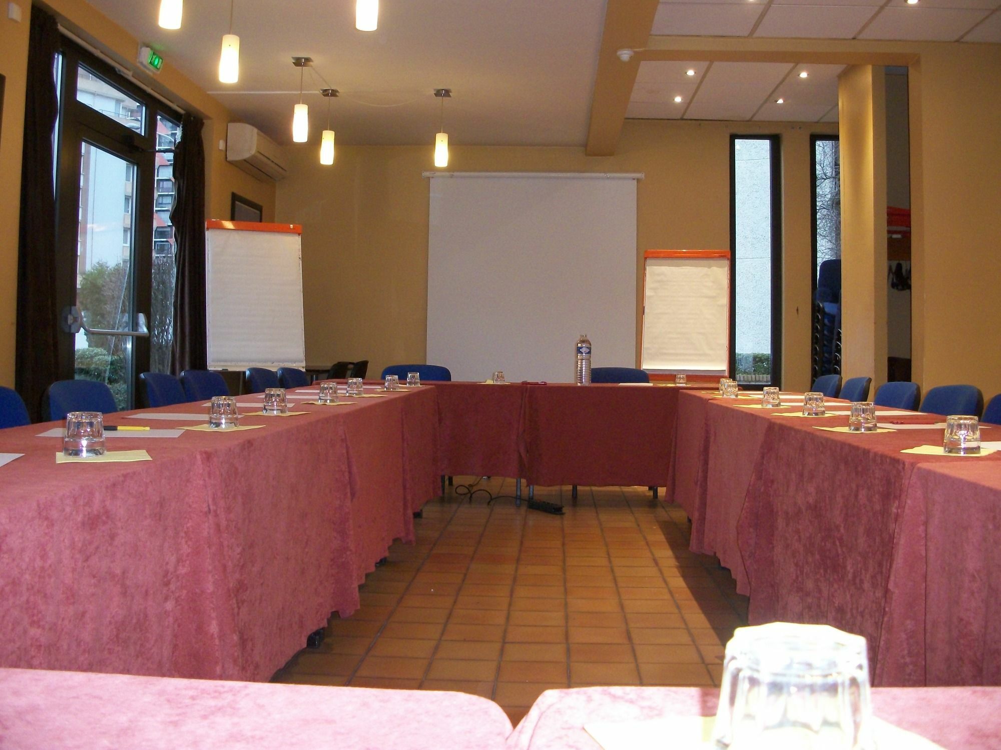 Central Hotel Creteil Exterior photo