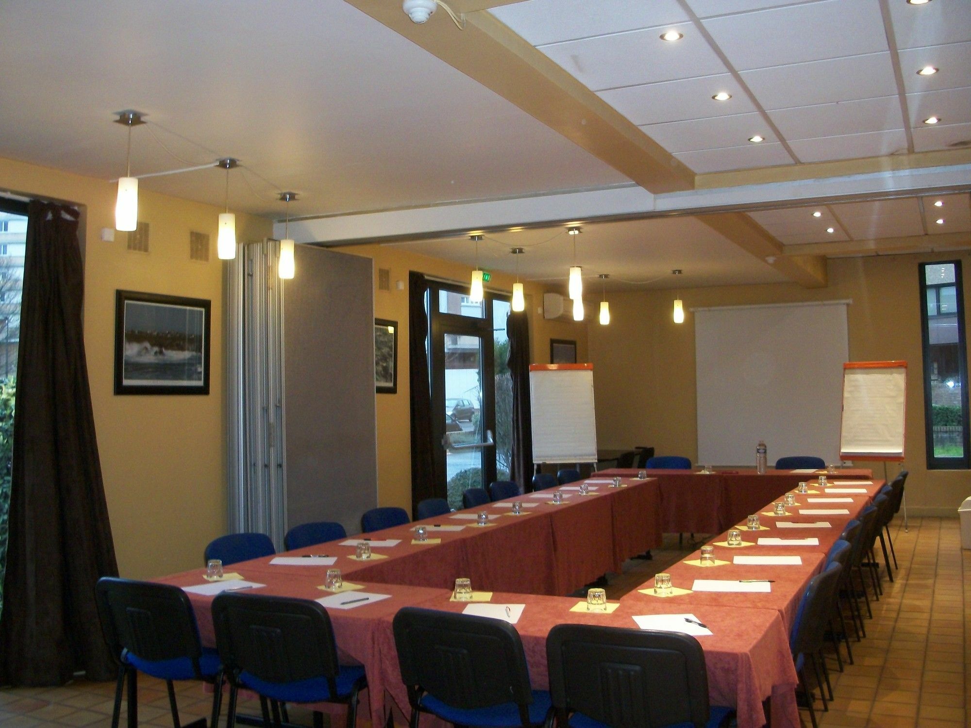 Central Hotel Creteil Exterior photo